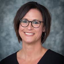 Kelly Armbruster's Instagram, Twitter & Facebook