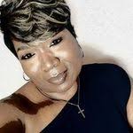 Rosalind Holloway's Instagram, Twitter & Facebook