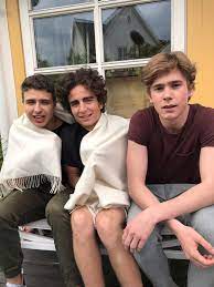 Add or change photo on imdbpro. Adam Ezzari On Twitter Memories For Life Https T Co B7j7blmnpv Twitter
