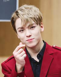 Pin On Vernon Hansol Vernon Chwe Seventeen