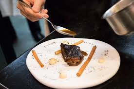 Pigeon Laque A Sauce Miso Kei Kobayashi Cuisine Fusion Japonais Etoile Restaurant Kei C Pluris Gastronomie Cuisine Sauce Miso