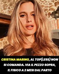 #iorestoacasa • più che mai in questo momento occorre tenere. Cristina Marino Al Top Less Non Si Comanda Via Il Pezzo Sopra Il Fisico A 2 Mesi Dal Parto Nel 2020 Fisico Marina Bikini