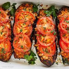 Delicious And Easy To Prepare Fried Eggplant With Rice And Tomatoes This Dish Is Low Calorie And Eggplant Recipes Healthy Eggplant Recipes Easy Tomato Recipes