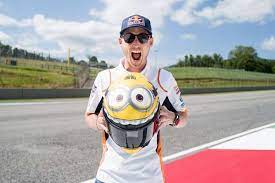 Casco pol espargaro 2021 minions. Motogp Casco Minions Per Pol Espargaro Al Mugello Foto Moto Motorsport