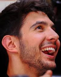 Sun's out, smiles out 😎🇪🇸 Still having fun at the end of the triple 😆