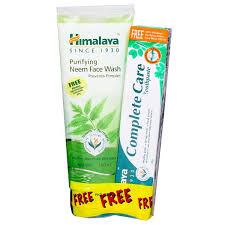 Beyond gentle cleansing, himalaya purifying neem face wash helps reveal a smooth complexion moisten face, apply a small quantity of purifying neem face wash and gently work up a lather using a circular motion. Buy Himalaya Purifying Neem Face Wash Free Himalaya Complete Care Toothpaste 40 G 100 Ml Online Sastasundar Com