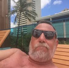 Frank Larry (@larry_frank1969) · Instagram 照片和视频