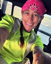 Kellie Buchanan's Instagram, Twitter & Facebook