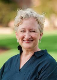 Diane Worden's Instagram, Twitter & Facebook