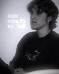 Natalie ⌖🧛‍♀️ (@rustingbullet)