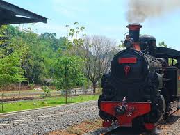 Maybe you would like to learn more about one of these? Naik Kereta Wisata Di Ambarawa Ariefpokto Com