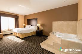 Holiday inn express® hotels official website. Holiday Inn Express Hotel Suites Dallas Medical Center Review What To Really Expect If You Stay