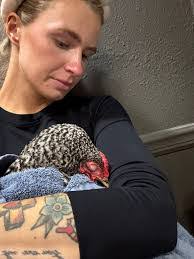 Kendra Moss's Instagram, Twitter & Facebook