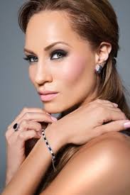 Which "eccentric/weird" models would you cast in your dream cycle? : r/ANTM