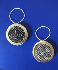 diy embroidered mason jar lid ornaments free blackwork