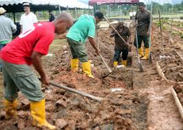 Photos at tanah perkuburan islam batu muda cemetery in batu muda. Berita Harian On Twitter Trageditahfiz Petugas Di Tanah Perkuburan Raudhatul Sakinah Taman Batu Muda Sebagai Persiapan Untuk Pengebumian Mangsa Kebakaran Tahfiz Https T Co 6cuvfsroiq