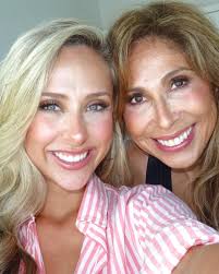 The world famous, Becky 💖