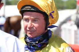 Darwin Cup 2014 draws controversy and the crowds to Top End's premier horse  race