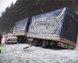 Foto / accident şocant pe valea oltului! Ultima OrÄƒ Tragedie Pe Valea Oltului Vezi Galerie Foto Actualitate Tribuna