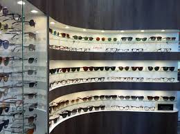 Boutique Lunigal Opticiens 52 Bd Sebastopol 75003 Paris Opticien Decoration Boutique
