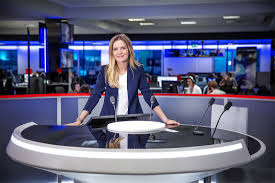 De kijkers van vtm nieuws zullen het een tijdje zonder freek braeckman en birgit van mol de twee nieuwsankers zitten in quarantaine, meldt vtm. Nieuwsanker Elke Pattyn Verlaat Vtm Nieuws De Standaard Mobile