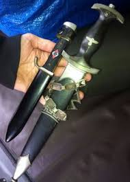 .hitlerjugend dolch blut hitlerjugend fahrtenmesser hj dolch frisian militaria dolche und messer sind ziergegenstande ohne scharfe kanten und gelten als spielzeug cristen hibbler / sauerstoff. 47 German Daggers Ideas Daggers German German Militaria