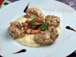 Foie Ris De Veau Rognons Quels Accords Mets Et Vins Avec Les Abats Le Blog D Idealwine Sur L Actualite Du Vin