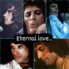 Too add! Gregg Alexander has absolutely beautiful musicians hands. I wish I  could touch them just once. A beautiful man with a glorious soul. Amen 🙏  🎹🎶🎵