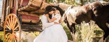 Western Hochzeit Amerikanische Hochzeit In Deutschland Amerikanische Hochzeit Hochzeit Bauernhochzeiten