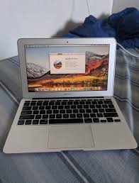 Macbook Air 11 Inch Late 2010 Storage 60gb Flash Storage Ram 2gb 1 4 Gigahertz Intel Core 2 Duo Great C Apple Charger Macbook Air 11 Inch Macbook Air