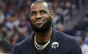 Cómo divide su fortuna Lebron James, el jugador más rico de la historia de  la NBA