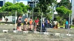 Lowongan kerja terbaru 2021 lowongan bank bumn cpns pertamina telkom kereta api astra lowongan kerja sma smk d3 d4 s1 s2 tahun 2021. Update Daerah Zona Merah Covid 19 Jawa Tengah Dan 32 Provinsi Di Indonesia Halaman 4 Tribun Jateng