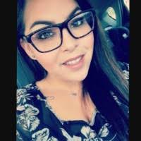 Jenna Oakes's Instagram, Twitter & Facebook