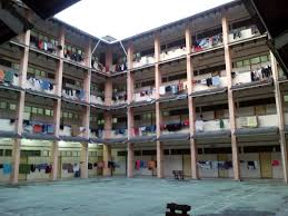 Blok yang ada tangki air merah tu le blok akak. Akram Noor Hostel Student Lelaki Perempuan Di Uitm Seri Iskandar Perak