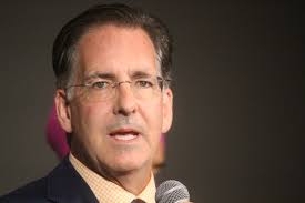 Masse cries foul over Windsor being left off international travel list