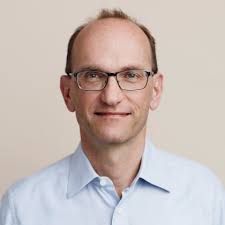 Hauser is a native wisconsinite who is one of eleven in a family that was raised in the la crosse area. Dr Med Thomas Hauser