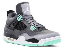 Air Jordan 4 Retro Green Glow Official Images Kicksonfire Com Upset I Didnt Cop These Nike Free Shoes Trending Shoes Cute Shoes