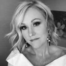 Amanda Scholten (@AmandaScholten2)