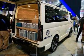flexカスタムハイエース flex custom hiace 八王子リホーム ベース車両 toyota ハイエース 標準ボディ dx リア外装 使用パーツ デルフィーノライン ボンネット デルフィーノライン フロントスポイラー flexオリジナルledテー ハイエース トヨタハイエース