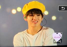 Bolatan 보라탄 On Twitter Taehyung Bts Concert Kim Taehyung