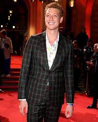 Al torneo di gstaad vince il primo incontro con daniel gimeno traver e si ritira durante il match contro feliciano lópez. Daniel Donskoy The Crown Who Is The James Hewitt Actor In The Crown Tv Radio Showbiz Tv Express Co Uk