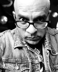 Raúl Olvera, músico y productor Rupestre desde Puerto Escondido