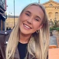 9 "Anna Whitton" profiles