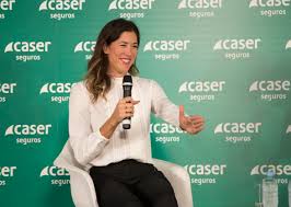 Con más de 70 años de experiencia en el. Caser Recibe La Visita De La Tenista Garbine Muguruza Grupo Aseguranza