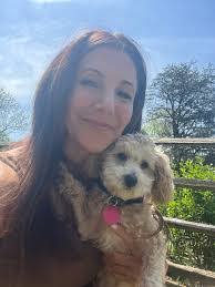 Renee Negrete's Instagram, Twitter & Facebook