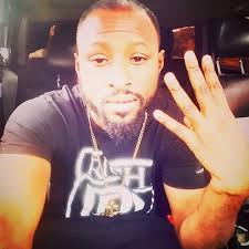 Wasifu kwa Damien Pipkins