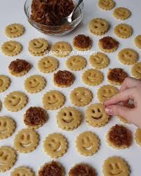 hayirli geceler en guzel emali kurabiye tarifi garanti senelerdir degismeyen tarifim kiyir kiyir cok lezzetli oluyor drnemeyen ka food sweet recipes desserts