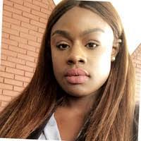 Sarah Poulos's Instagram, Twitter & Facebook