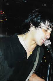 💥🎸 Chaka is looking for a bad ass rock guitarist!