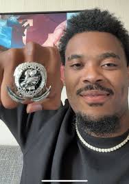 Touchdown #5! No sound cause Mom is screaming, lol